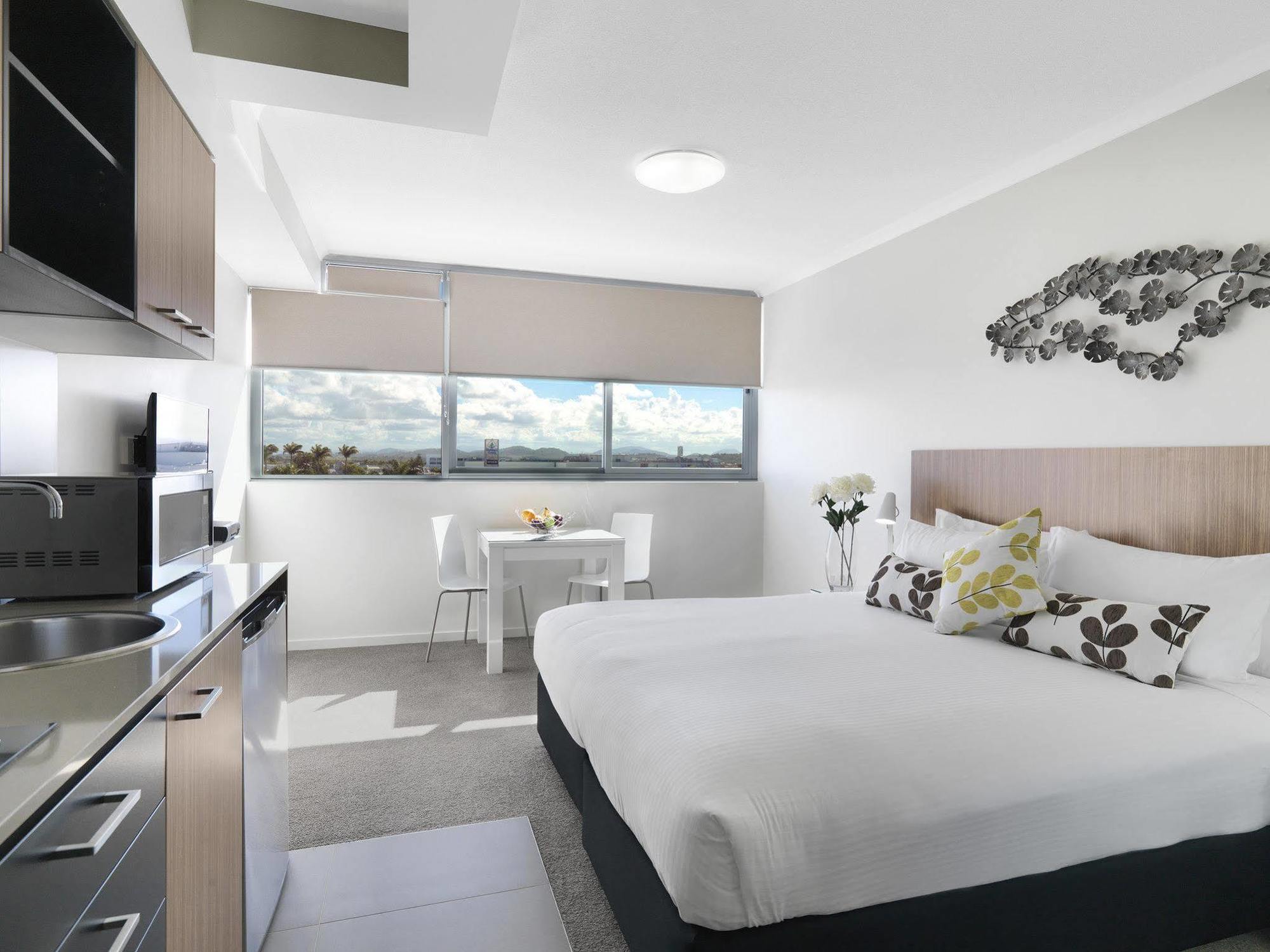Oaks Mackay Rivermarque Hotel Екстер'єр фото